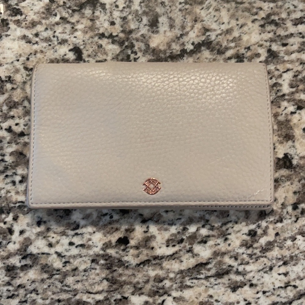 Dagne Dover Accordion Travel Wallet